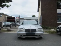 Silber Gebraucht 1998 Mercedes C200 Limousine | 2.300 € (Superpreis)