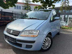 Blau Gebraucht 2004 Fiat Idea Van / Kleinbus | 1.990 € (Fairer Preis)