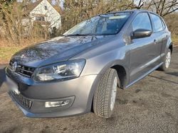 Grau Gebraucht 2011 VW Polo Comfortline Kleinwagen | 4.100 € (Fairer Preis)