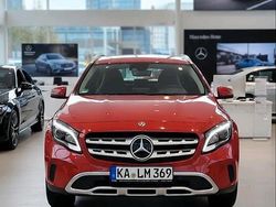 Rot Gebraucht 2019 Mercedes GLA180 SUV | 19.800 €
