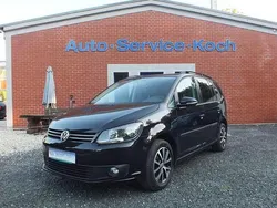 Schwarz Gebraucht 2014 VW Touran Van / Kleinbus | 9.950 € (Etwas zu teuer)
