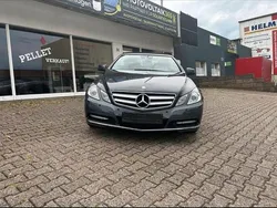 Grau Gebraucht 2011 Mercedes E220 Elegance Cabrio | 12.500 € (Guter Preis)