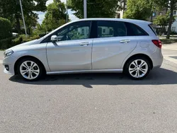 Silber Gebraucht 2015 Mercedes B200 Van / Kleinbus | 13.900 € (Guter Preis)