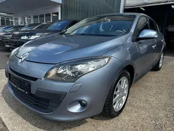 Blau Gebraucht 2010 Renault Mégane III Night&Day Limousine | 6.299 € (Fairer Preis)