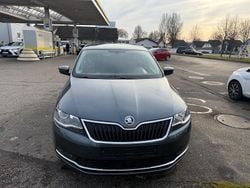 Grau Gebraucht 2018 Skoda Rapid Kombi | 9.990 € (Etwas zu teuer)