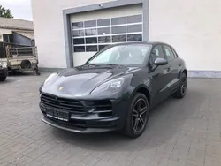 Grau Gebraucht 2019 Porsche Macan S SUV | 36.700 € (Fairer Preis)