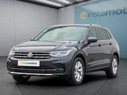 Grau Gebraucht 2023 VW Tiguan SUV | 32.549 € (Guter Preis)