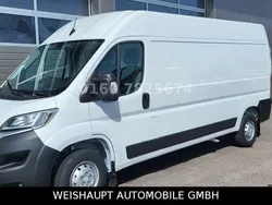 Weiß Gebraucht 2023 Citroën Jumper Van / Kleinbus | 29.900 € (Etwas zu teuer)