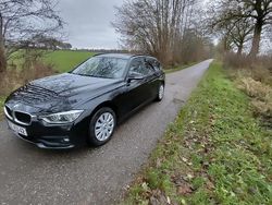 Schwarz Gebraucht 2019 BMW 318 Advantage Kombi | 12.500 € (Superpreis)