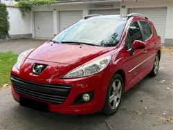 Rot Gebraucht 2010 Peugeot 207 Kombi | 1.200 € (Superpreis)