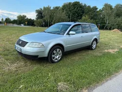 Silber Gebraucht 2002 VW Passat Kleinwagen | 2.800 € (Fairer Preis)