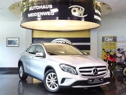 Polarsilber metallic Gebraucht 2014 Mercedes GLA200 SUV | 17.790 € (Fairer Preis)