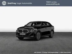 Saphirschwarz metallic Neu 2025 BMW X2 SUV | 56.390 € (Etwas zu teuer)