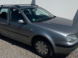 Grau Gebraucht 2006 VW Golf V Kombi | 940 € (Superpreis)