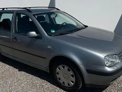 Grau Gebraucht 2006 VW Golf V Kombi | 1.350 € (Guter Preis)