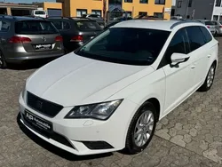 Weiß Gebraucht 2016 Seat Leon ST Style Kombi | 8.999 € (Guter Preis)