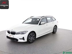 Alpinweiss Gebraucht 2021 BMW 320 Sport Line Kombi | 27.780 € (Fairer Preis)
