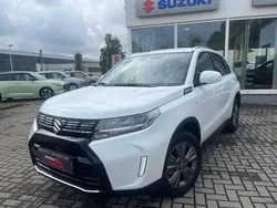 Weiß Neu 2025 Suzuki Vitara Comfort SUV | 28.900 € (Etwas zu teuer)