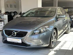 Grau Gebraucht 2016 Volvo V40 Kinetic Kombi | 13.490 € (Fairer Preis)