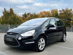 Schwarz Gebraucht 2011 Ford S-MAX Titanium Van / Kleinbus | 5.199 € (Fairer Preis)