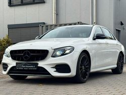 Weiß Gebraucht 2016 Mercedes E220 AMG line Limousine | 26.990 € (Teuer)