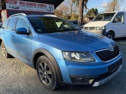 Blau Gebraucht 2015 Skoda Octavia Scout 4x4 Kombi | 9.499 € (Superpreis)