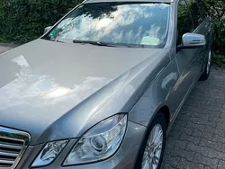 Silber Gebraucht 2011 Mercedes E220 Avantgarde Kombi | 10.250 € (Guter Preis)