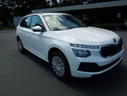 Weiß Neu 2025 Skoda Kamiq Essence SUV | 20.385 € (Guter Preis)