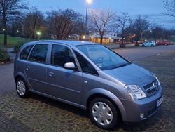 Blau Gebraucht 2005 Opel Meriva Van / Kleinbus | 1.500 € (Fairer Preis)