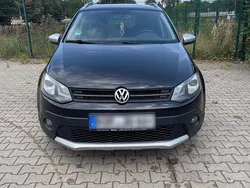 Schwarz Gebraucht 2011 VW Polo Cross Kleinwagen | 5.700 € (Fairer Preis)