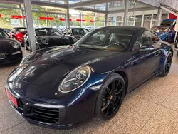 Blau (nachtblau) Gebraucht 2018 Porsche 911 Carrera 4 Coupé | 87.500 € (Fairer Preis)