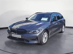 Grau Gebraucht 2020 BMW 330 Advantage Kombi | 28.460 € (Fairer Preis)
