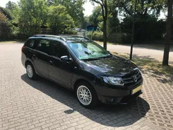 Schwarz Gebraucht 2013 Dacia Logan MCV Lauréate Kombi | 4.150 €
