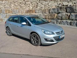 Silber Gebraucht 2015 Opel Astra Edition Kombi | 5.000 € (Guter Preis)