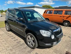 Schwarz Gebraucht 2009 Skoda Yeti SUV | 3.750 € (Fairer Preis)