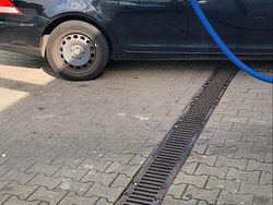 Schwarz Gebraucht 2009 VW Golf VI Kombi | 1.500 €