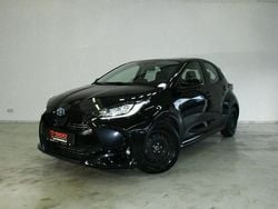 Schwarz Gebraucht 2021 Toyota Yaris Hybrid Team Limousine | 17.980 € (Guter Preis)