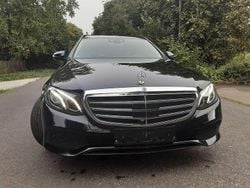 Schwarz Gebraucht 2019 Mercedes E300 Kombi | 26.500 € (Superpreis)