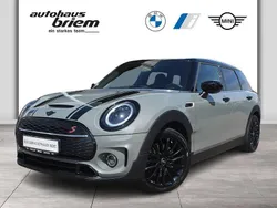 Grau Gebraucht 2022 Mini Cooper S Clubman Kombi | 23.990 € (Superpreis)