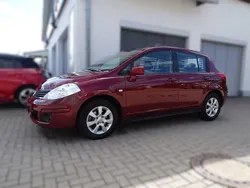 Rot Gebraucht 2008 Nissan Tiida Acenta Limousine | 2.800 € (Superpreis)