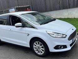 Weiß Gebraucht 2018 Ford S-MAX S Van / Kleinbus | 10.500 € (Superpreis)
