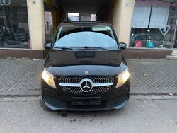 Schwarz Gebraucht 2019 Mercedes V220 Van / Kleinbus | 28.000 € (Fairer Preis)