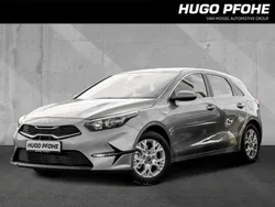 Lunarsilber metallic Neu 2025 Kia Ceed Vision Limousine | 24.358 € (Etwas zu teuer)