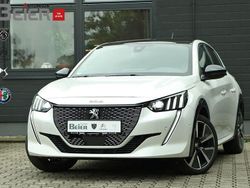 Weiß Gebraucht 2021 Peugeot e-208 GT Kleinwagen | 18.980 € (Fairer Preis)