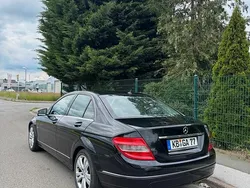 Schwarz Gebraucht 2009 Mercedes C200 Limousine | 7.099 €