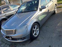 Grau Gebraucht 2010 Mercedes 200 Kombi | 7.200 €