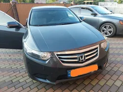 Grau Gebraucht 2012 Honda Accord Limousine | 6.400 € (Guter Preis)