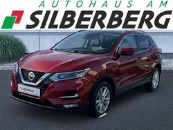 Rot Gebraucht 2018 Nissan Qashqai Tekna SUV | 16.849 € (Fairer Preis)