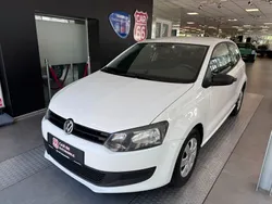Weiß Gebraucht 2012 VW Polo Trendline Limousine | 3.990 € (Fairer Preis)