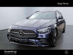 Blau Gebraucht 2022 Mercedes E300 AMG Limousine | 30.270 € (Fairer Preis)